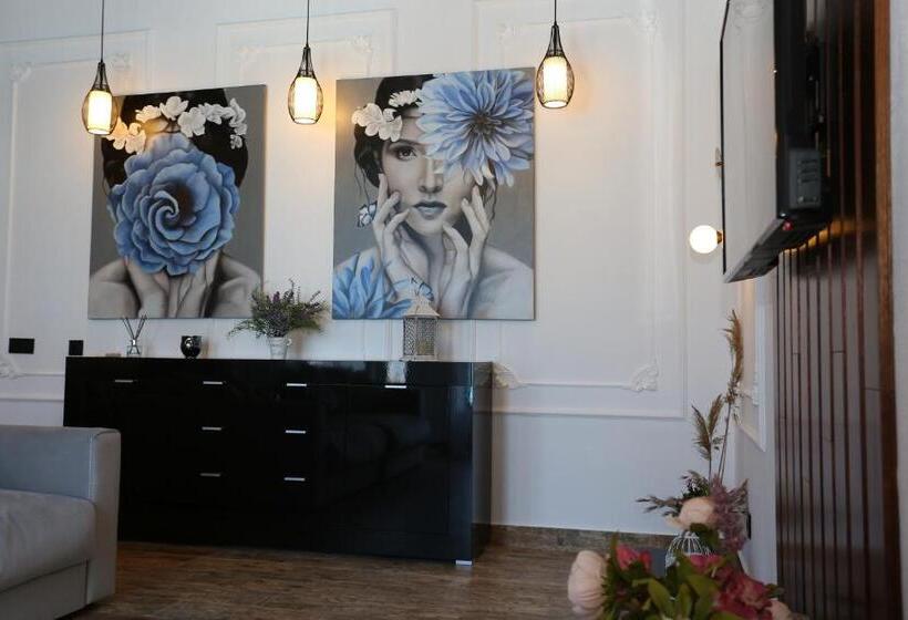 דירת חדר נוף לבריכה, Villa Bonapart