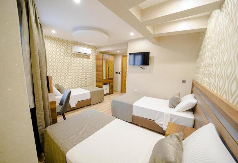 اتاق سوپریور سه تخته, Vizyon Park Otel
