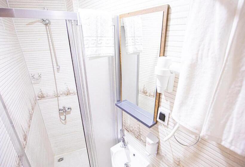 اتاق سوپریور چهار تخته, Vizyon Park Otel