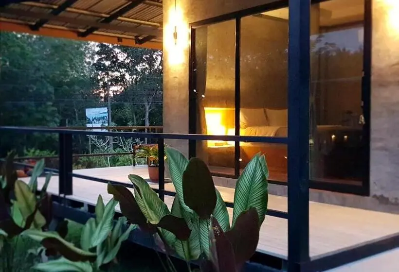キングサイズベッドのスタンダードルーム, Annie Meen S Place Koh Yao Noi