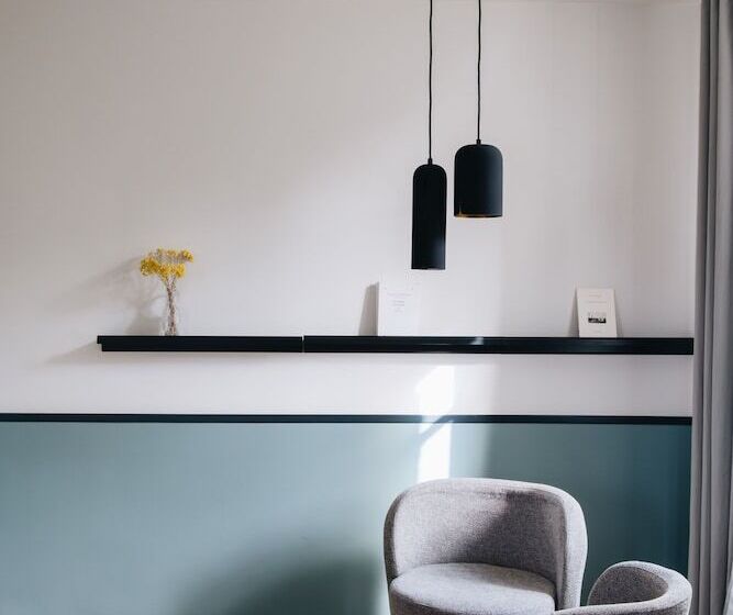 标准间带游泳池, Le Château Réal