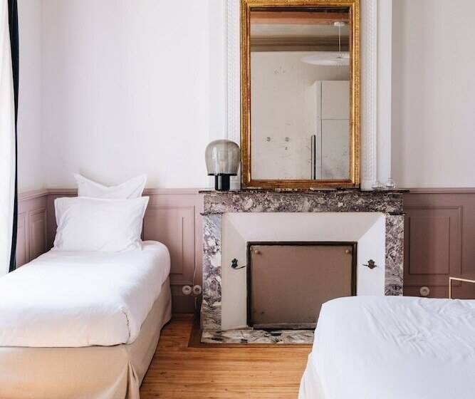 家庭套房, Le Château Réal