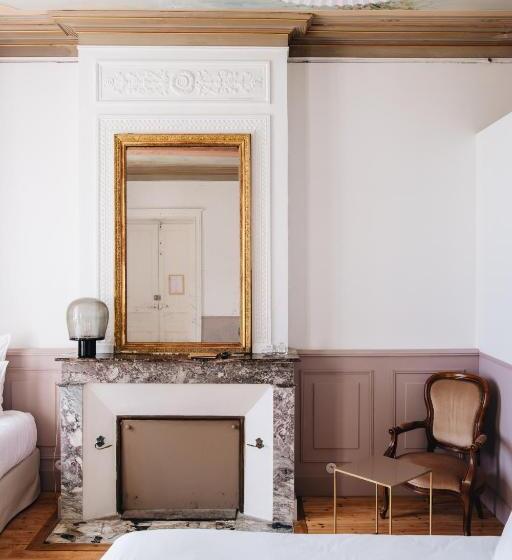 家庭套房, Le Château Réal