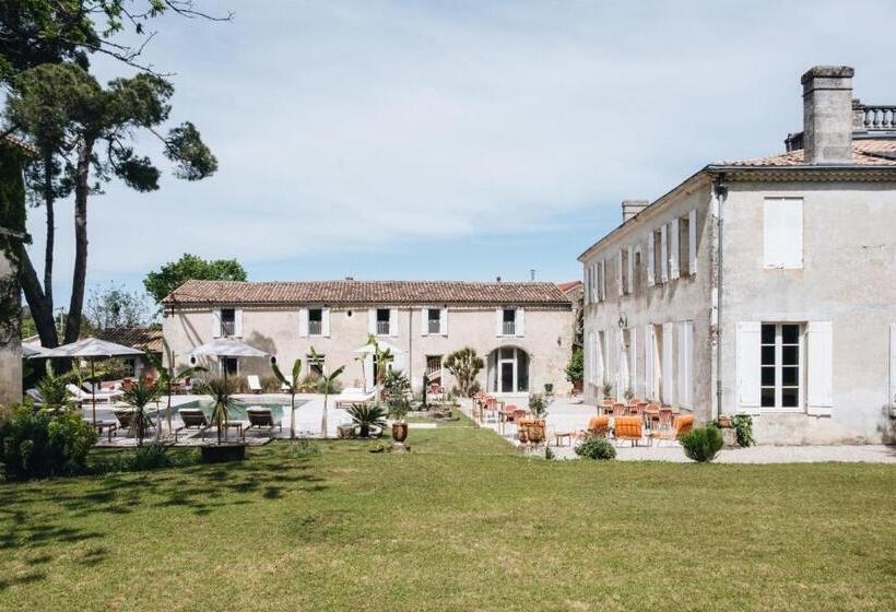 2间卧室的房子, Le Château Réal