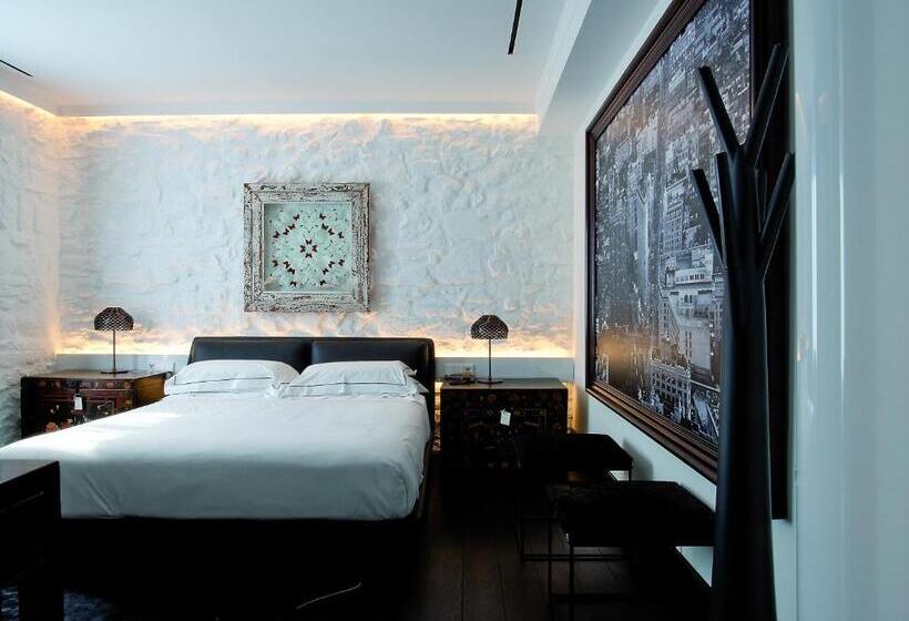 سوییت, Areadocks Boutique