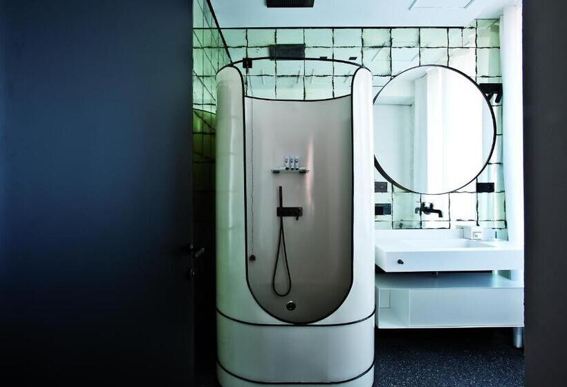 سوییت, Areadocks Boutique