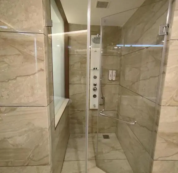 プレミアムルーム, Fezinn Hotel Best Wayanad Hotel In 2024