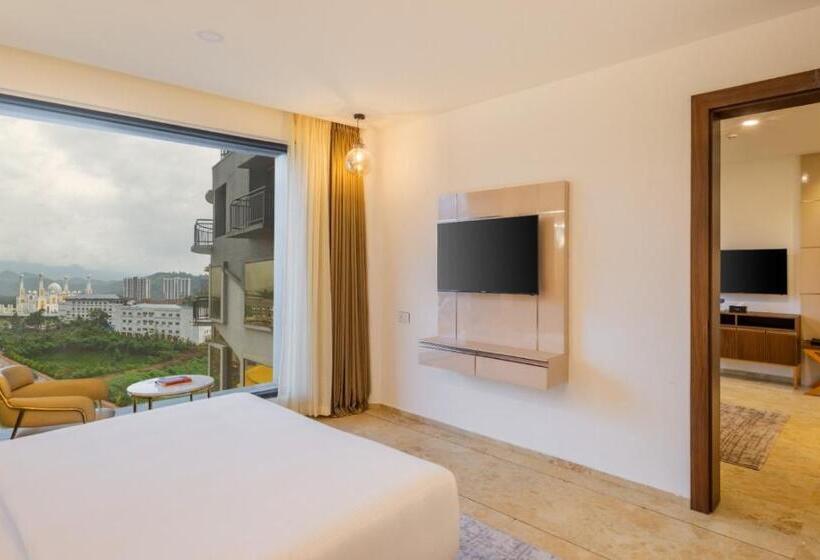 디럭스 스위트, Fezinn Hotel   Best Wayanad Hotel In 2024