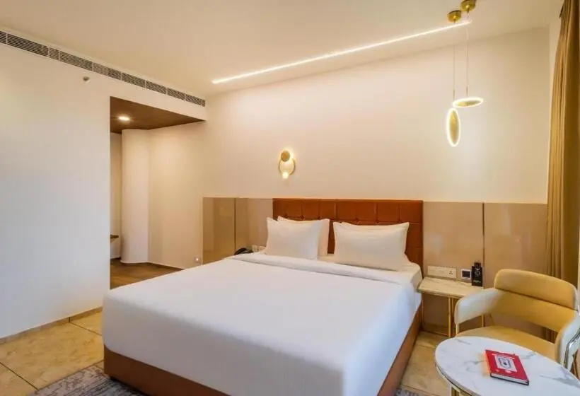 デラックススイート, Fezinn Hotel Best Wayanad Hotel In 2024