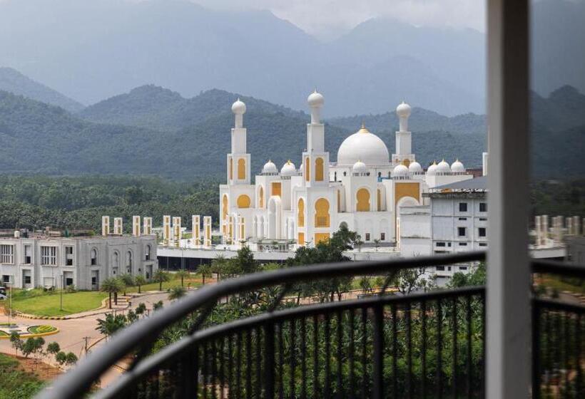 سوئیت با بالکن, Fezinn Hotel   Best Wayanad Hotel In 2024