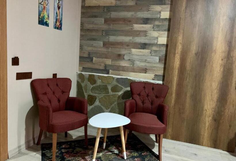 디럭스 룸, Grand Altunhan