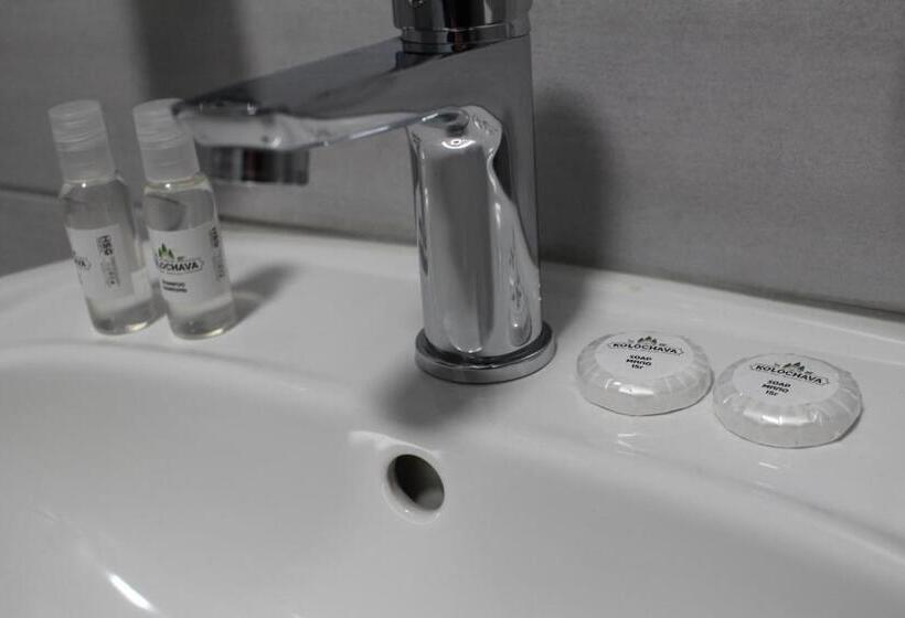 סוויטת ג'וניור, Kolochava Hotel & Restaurant