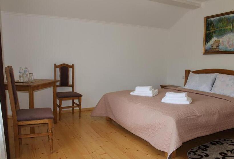 סוויטת ג'וניור, Kolochava Hotel & Restaurant