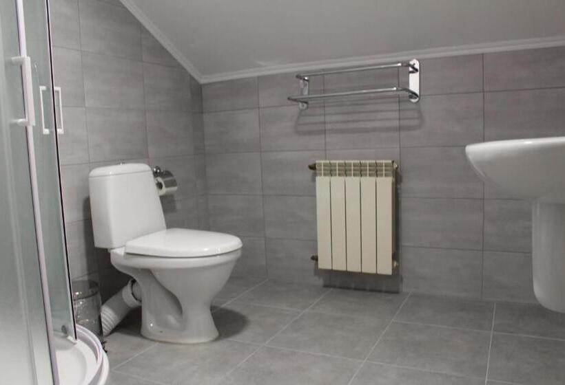 סוויטת ג'וניור משפחתית, Kolochava Hotel & Restaurant