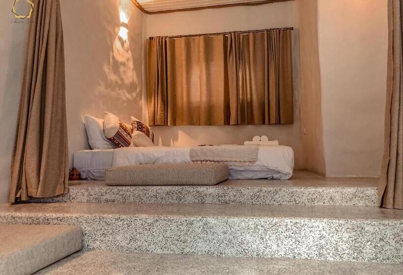 اتاق استاندارد با تخت بزرگ, Saocondor