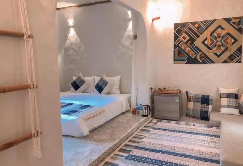 اتاق خانوادگی, Saocondor