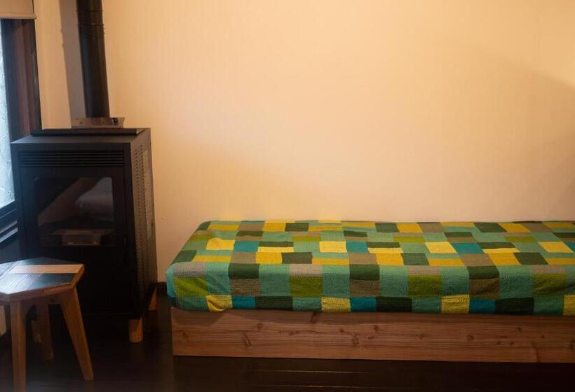 اتاق لوکس, 六根ゲストハウス Rokkon Guest House