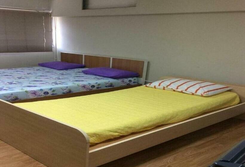 Standard Neljän Hengen Huone, Room In Bb   Thailand Taxiapartment Hostel, Air Conditioning And Free Wifi