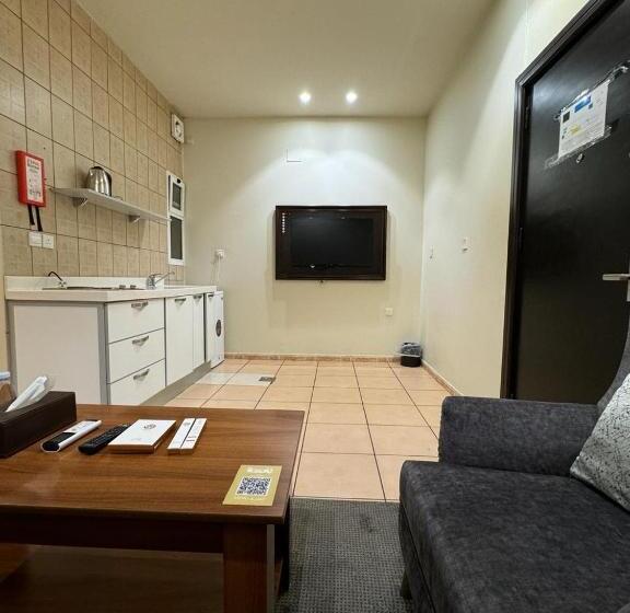 Huoneisto 1 Makuuhuone, رواح للشقق المخدومة  الحوية