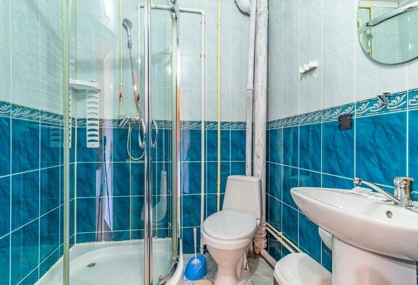 Perhehuone, гуцульська світлиця