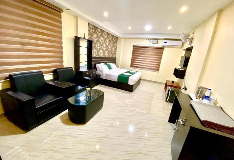 Семейный Номер, Builda Park Inn