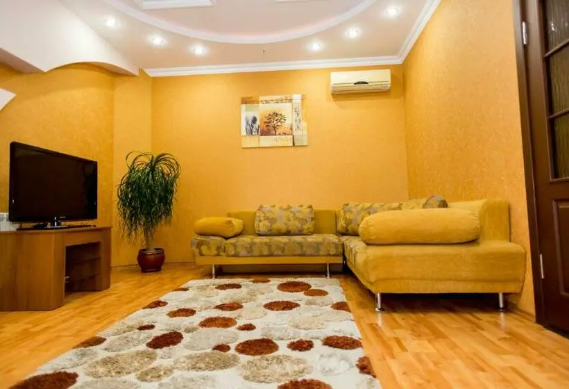 Standard Studio, Dalos
