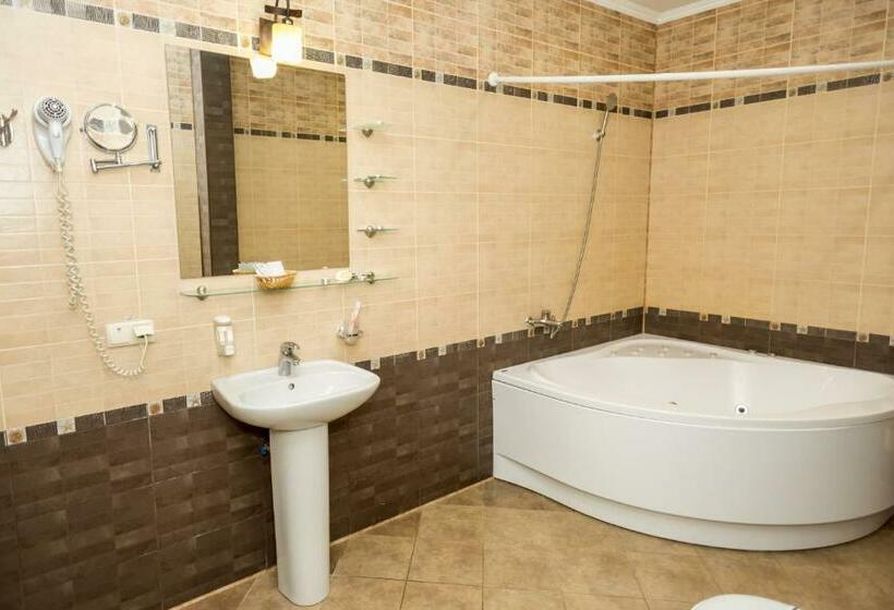 标准工作室, Dalos