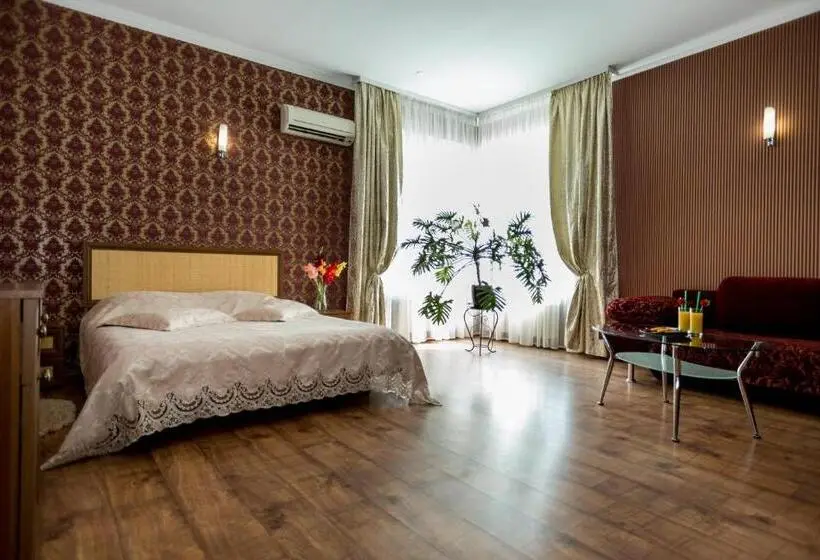 Suite, Dalos