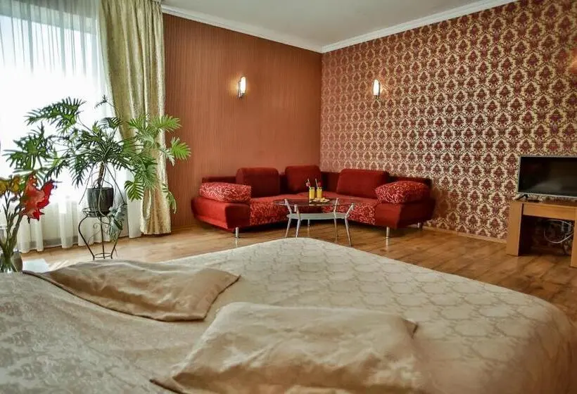 Suite, Dalos