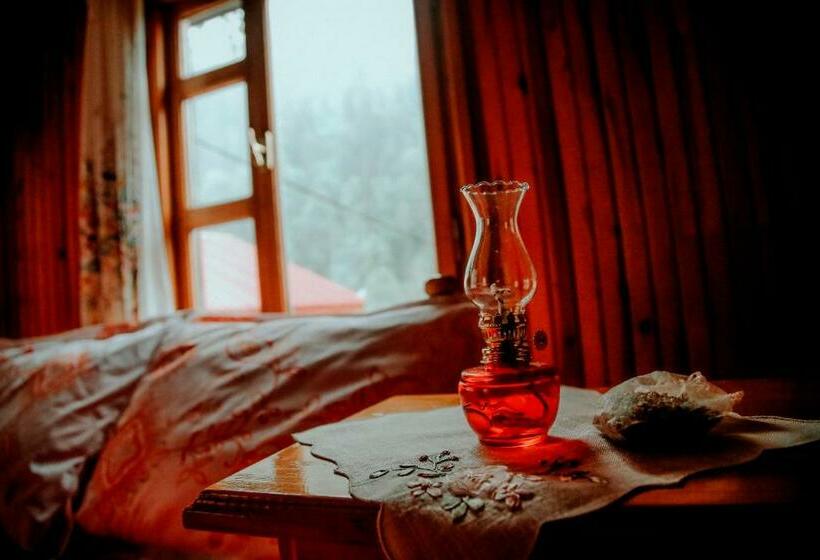 스탠다드 룸 산 전망, Kuşpuni Mountain Lodge
