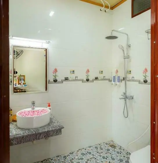 اتاق استاندارد با چشم‌انداز باغ, Tam Coc Lotus Flower Homestay