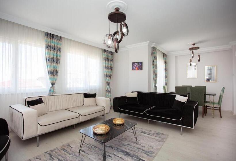 آپارتمان 1 خوابه با چشمانداز دریا, Leena Suites