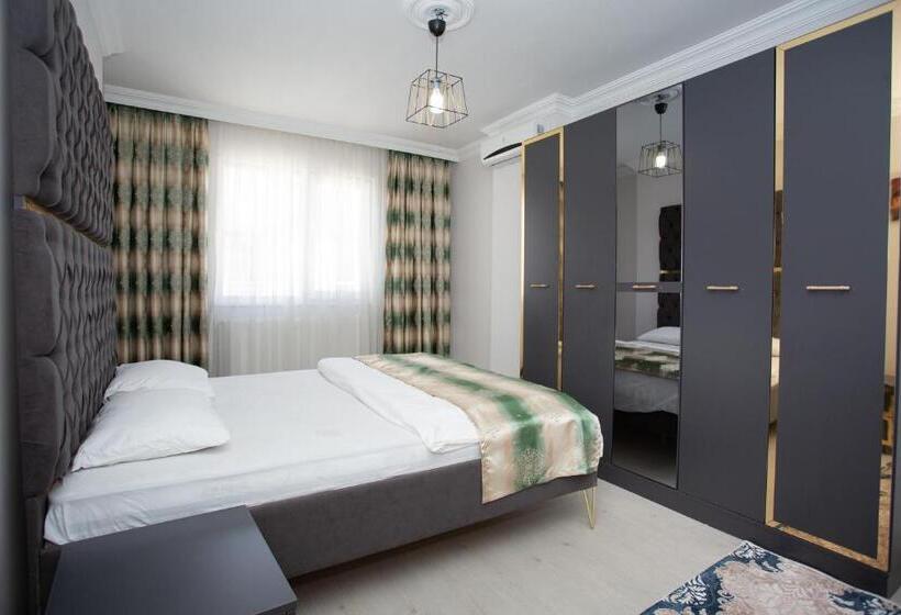 آپارتمان 1 خوابه با تراس, Leena Suites