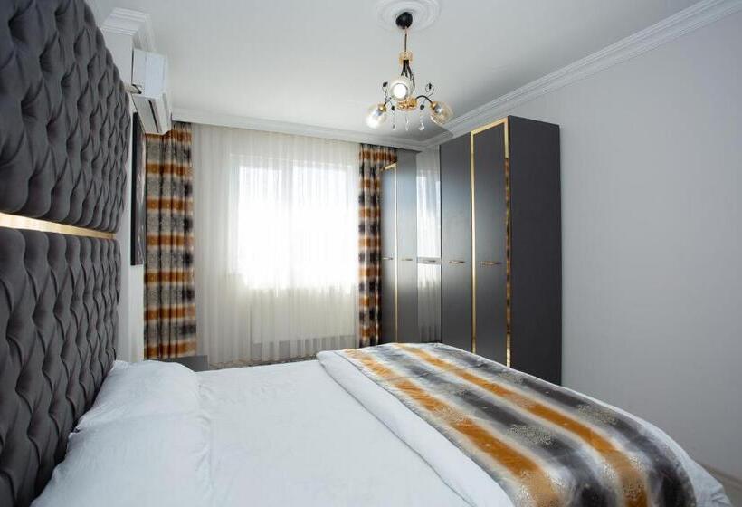 آپارتمان 1 خوابه با تراس, Leena Suites