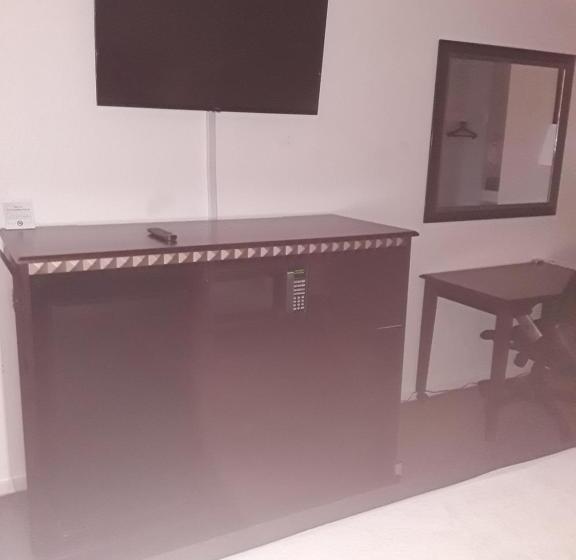 带大床的标准工作室, Italy Inn