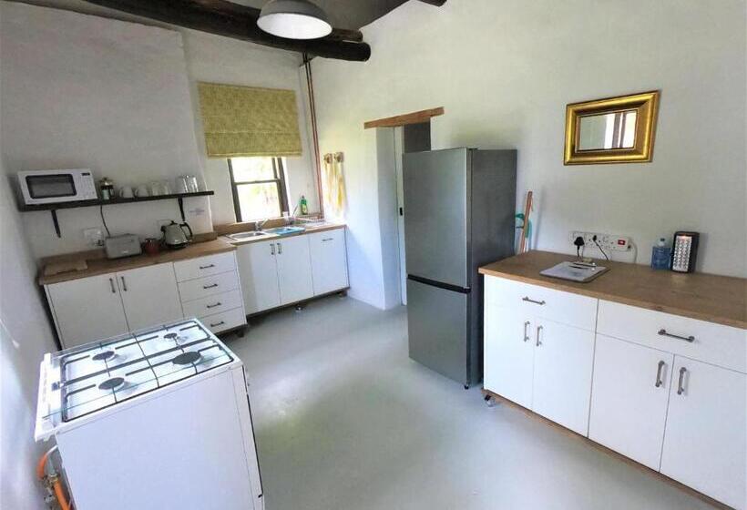 بنجلو قياسى, Berg N Dal Heritage Farm