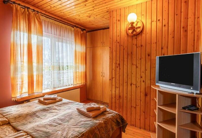 חדר סטנדרט, Smerichka