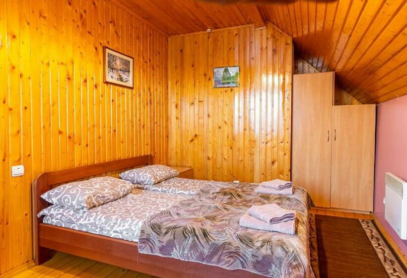 חדר סטנדרט, Smerichka