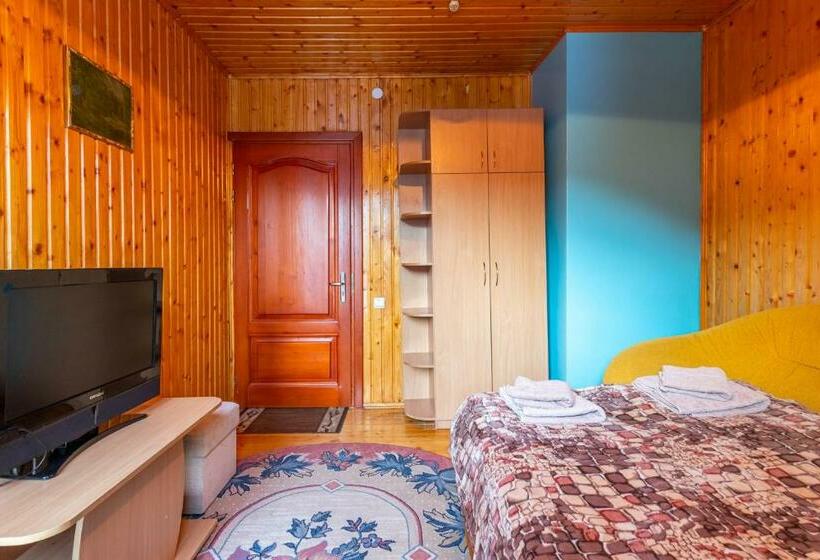 חדר סטנדרט, Smerichka