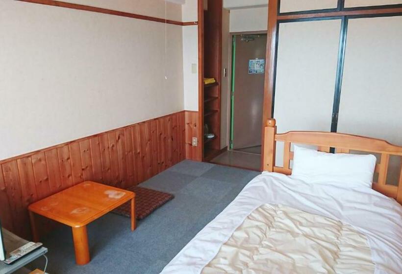 חדר סטנדרד יחיד חדר אמבטיה משותף, Sunrise