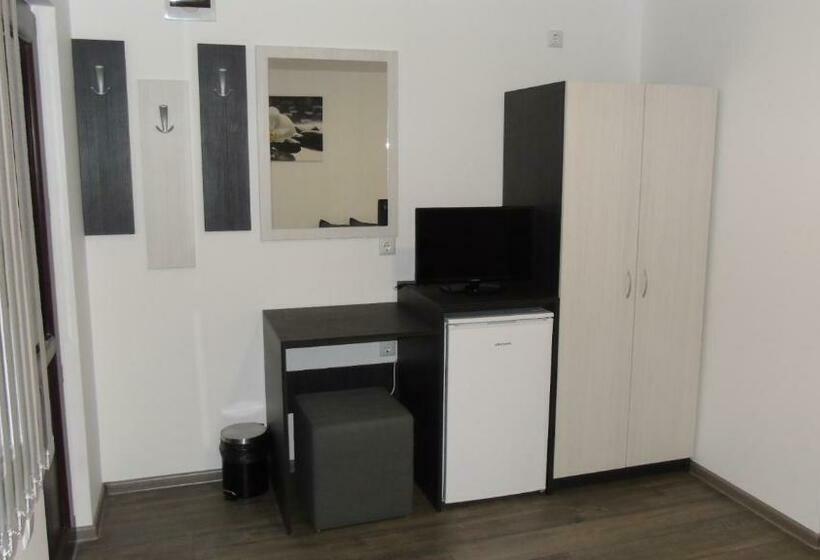 جناح مطلّ علي الحديقة, Guest House Dar