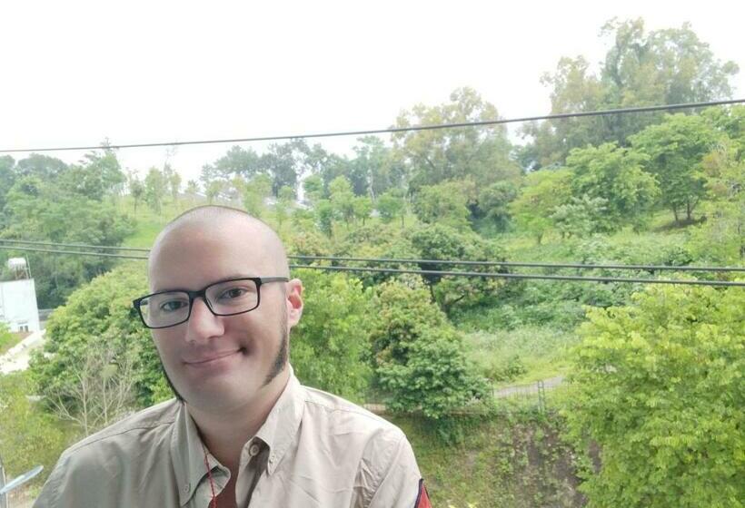 اتاق اکونومی, Nhà Nghỉ Tâm Cường