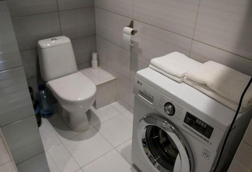 Appartement met 1 Slaapkamer met Terras, дальний кордон