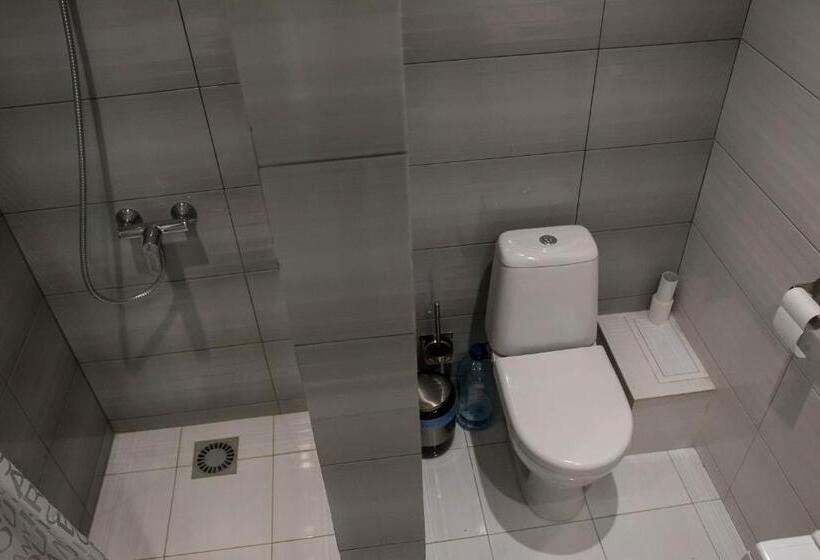 Appartement met 1 Slaapkamer met Terras, дальний кордон