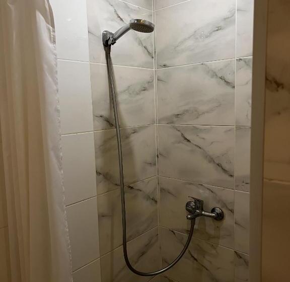 Habitación Estándar, дальний кордон