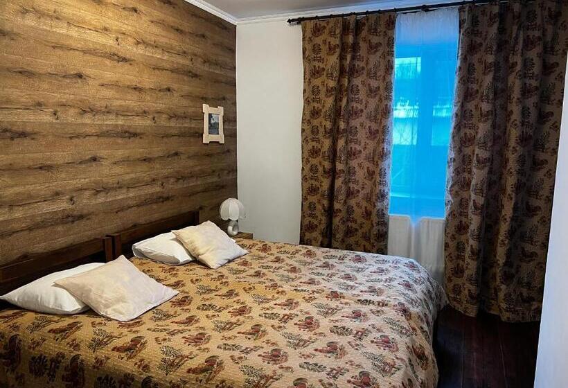 Economy Kamer, дальний кордон