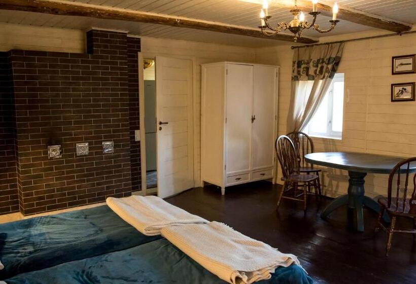 Appartement met 1 Slaapkamer met Terras, дальний кордон