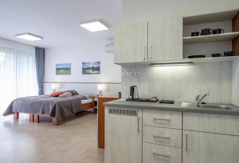 סוויטת קומפורט, Greensgate Golf And Leisure Resort