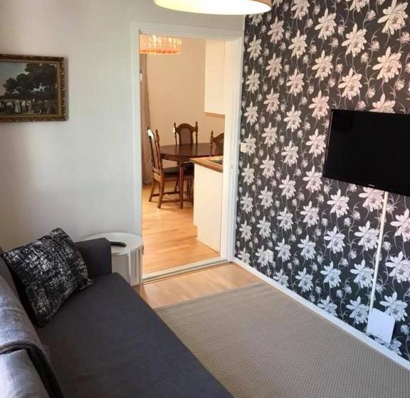 شقة غرفة واحدة, Kisa Wärdshus & Hotell