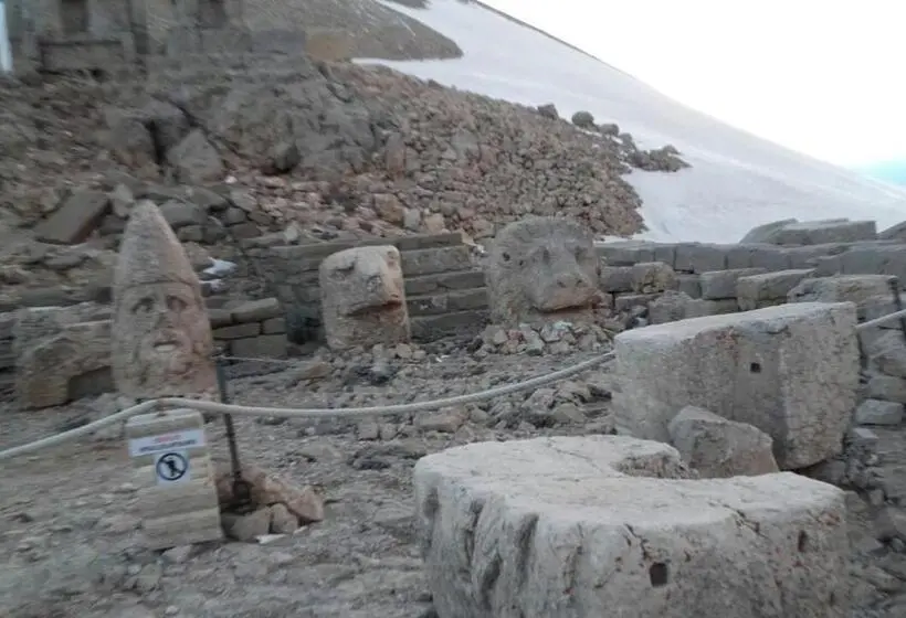 マウンテンビューファミリールーム, Nemrut Dağı Işik Pansi̇on